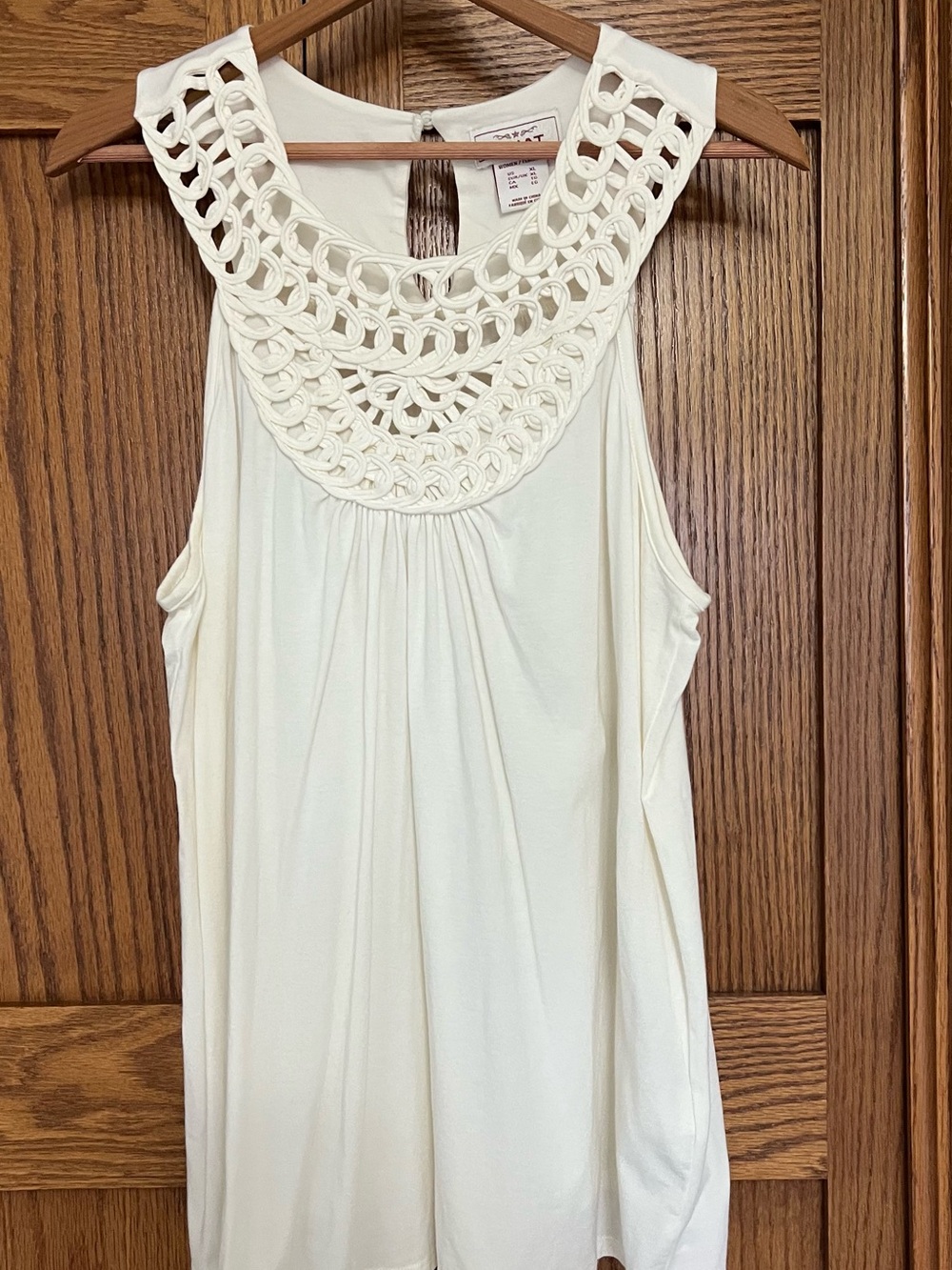 Ariat Cream Crochet Yoke Sleeveless Tank
